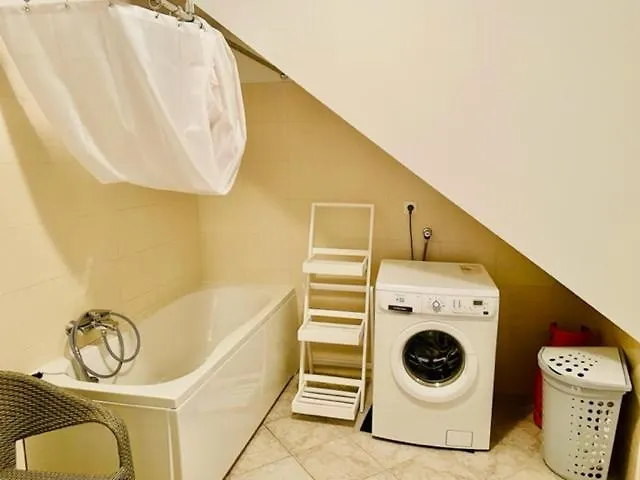 Miri&gary's Betina (Sibenik-Knin)